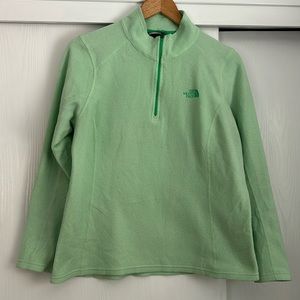 The North Face Women’s Large 1/4 Zip Fleece Sweatshirt in lime green